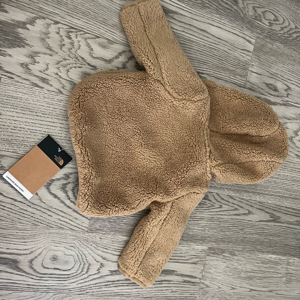 The North Face Kids Teddy Fleece Jacket in Camel Brown - Picture 3 of 3